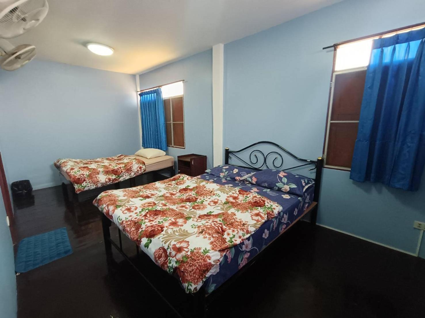 Home Stay At Tapae Chiang Mai Exterior photo