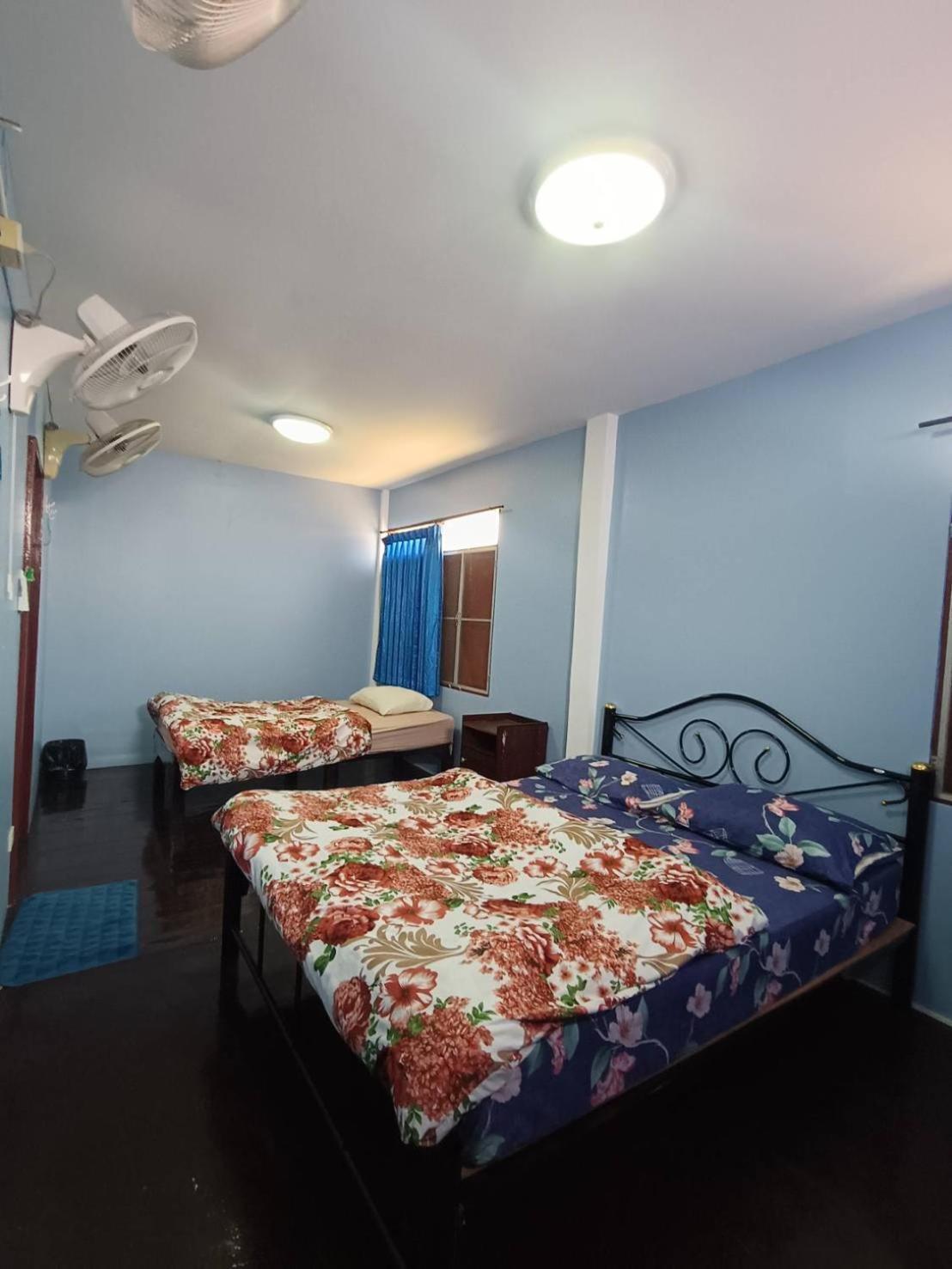 Home Stay At Tapae Chiang Mai Exterior photo