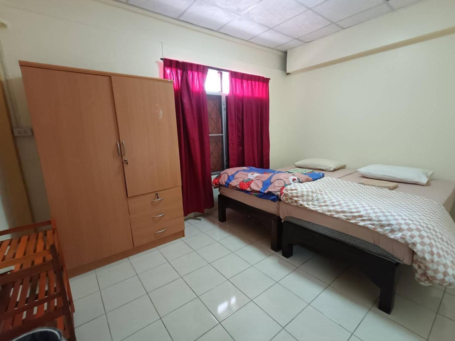 Home Stay At Tapae Chiang Mai Exterior photo